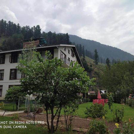 Hotel King Palace Pahalgām Exterior foto